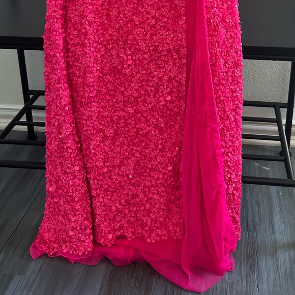 SHERRI HILL | 54330 One Shoulder High Slit Sequin Dress in Neon Pink | Size 0 - Picture 10 of 16